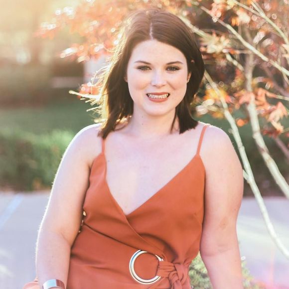 Meet the Posher Other - Meet your Posher, Lauren